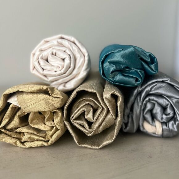 Raw Silk Fabric Remnants 1/2 - 3/4 yard cuts, Gold, Ivory, Silver, Turquoise - Picture 3 of 14